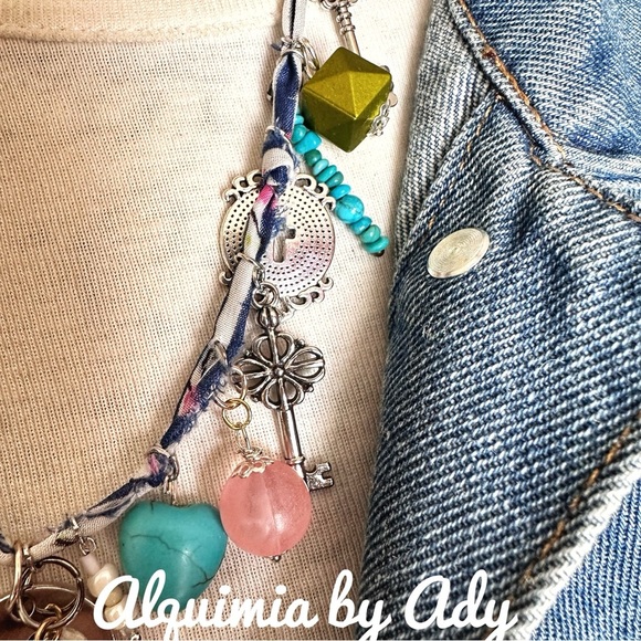 Alquimia Blue and Pink Charm Necklace Bohemian Style turquoise - Picture 4 of 9